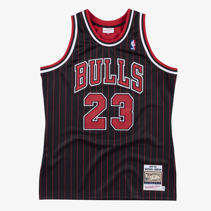 Chicago Bulls Mitchell & Ness Authentic Jersey Michael Jordan 1995-96